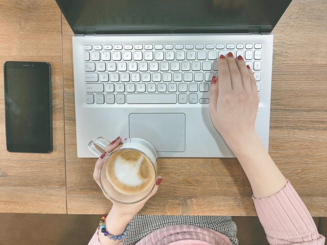 Esempio di progetto e-commerce sviluppato durante il corso